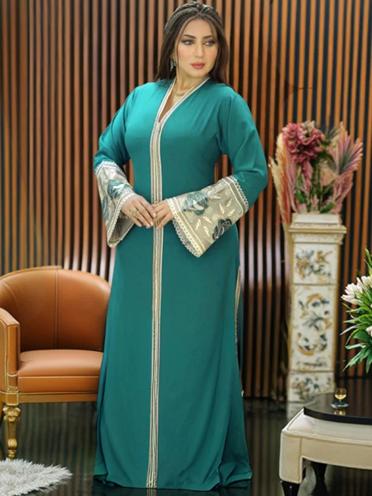 Winter Clothing Dubai - Gaun Abaya Dubai Eid Mubarak 2026