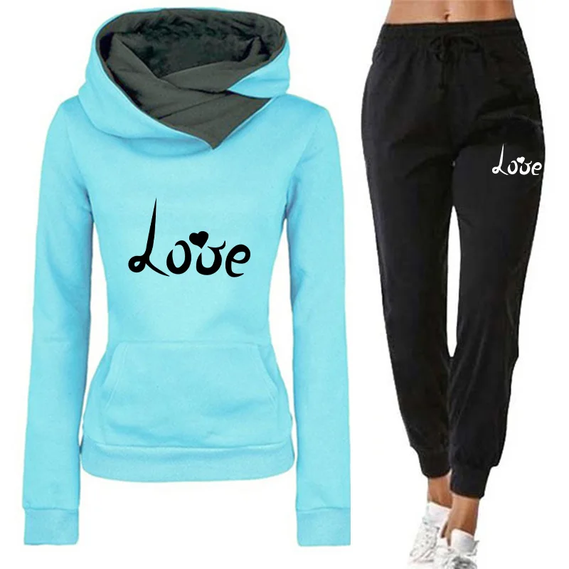Winter Clothing Clearance - Setelan Hoodie Wanita dengan Motif Cinta,