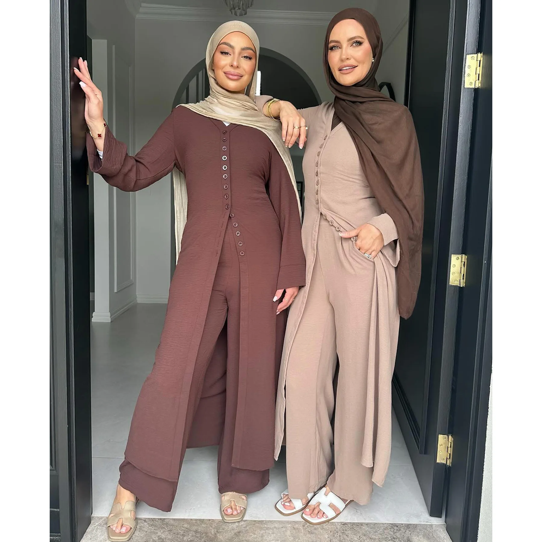 Winter Clothing Dubai - Gaun Malam Wanita Baru dengan Kancing,