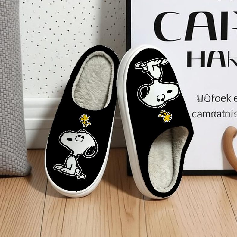 Winter Clothing Japan - Sandal Katun Kartun Snoopy Peanuts Lucu,