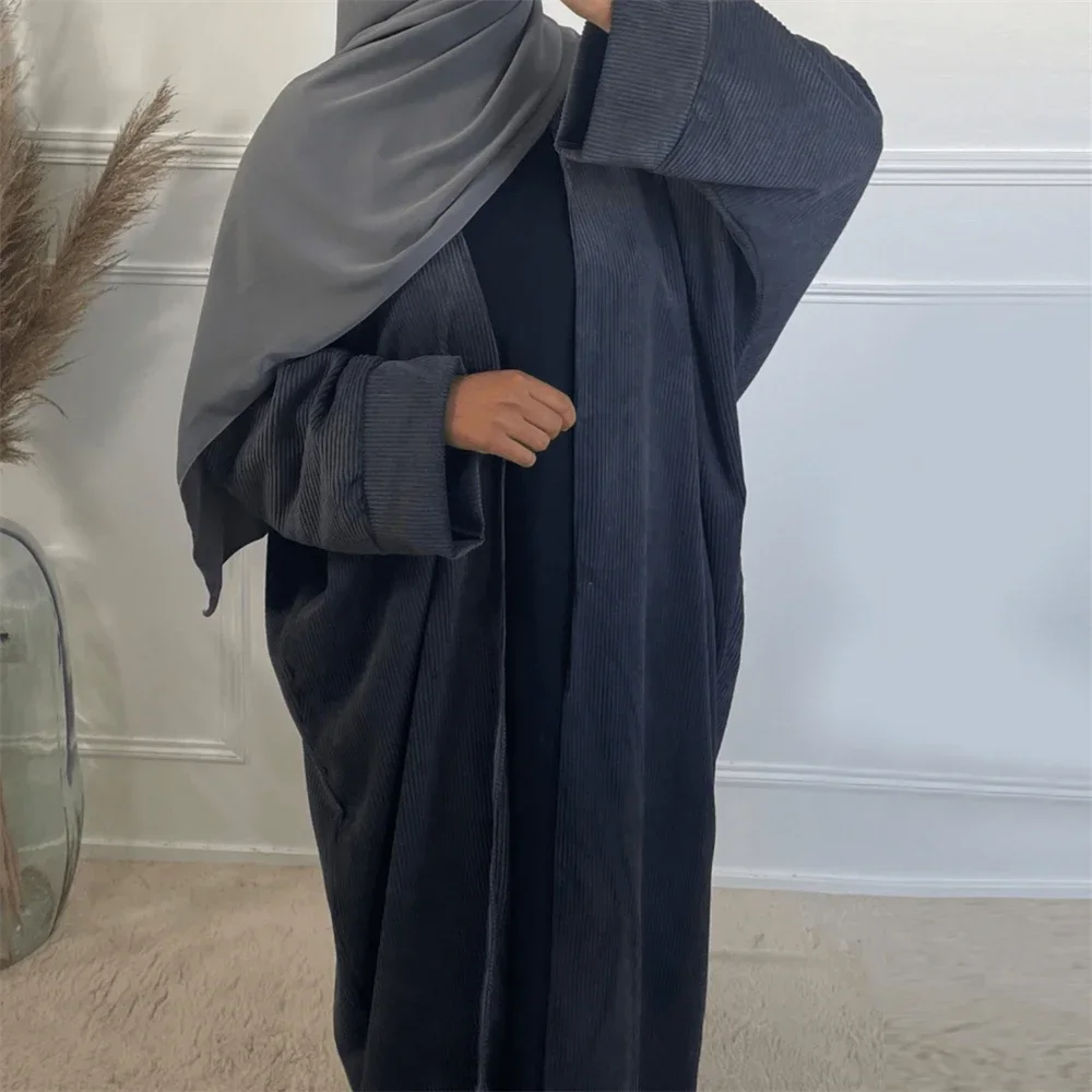 Abaya Musim Dingin Bahan Cordu - Winter Clothing Dubai ulasan dan harga