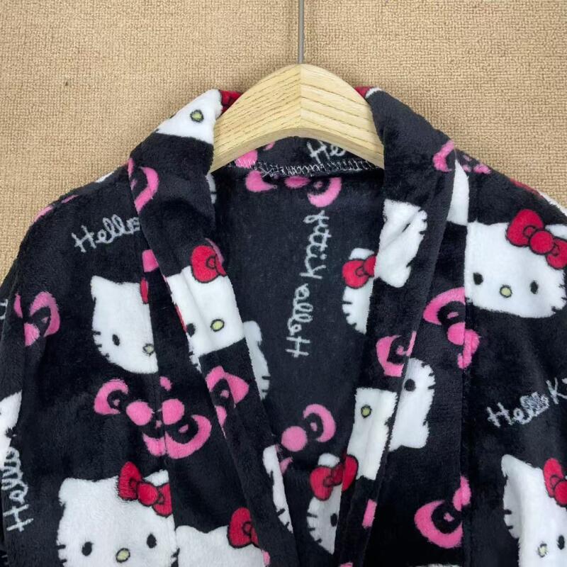 Baju Tidur Hello Kitty Jubah M - Winter Clothing Equipment ulasan dan harga