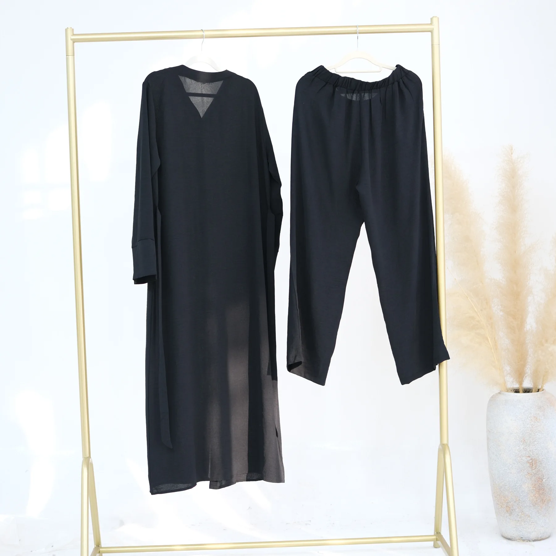 Gaun Malam Wanita Baru dengan  - Winter Clothing Dubai ulasan dan harga